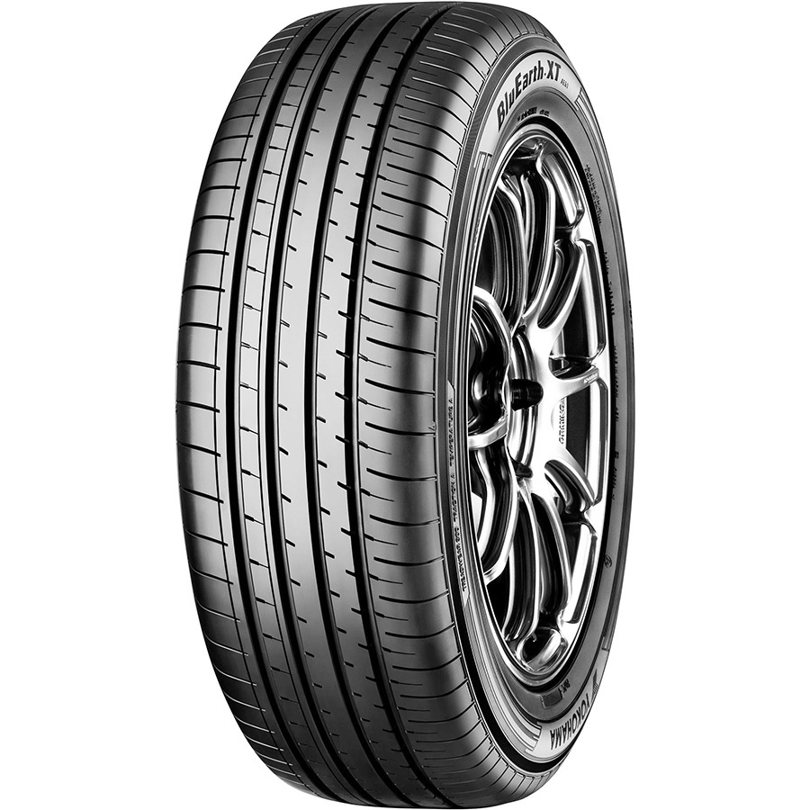 Yokohama BluEarth AE61 215/60 R17 96V